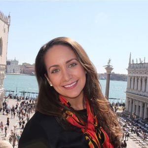 Meet your Posher, Carina